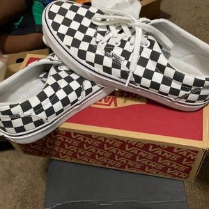 Doheny checkboard vans